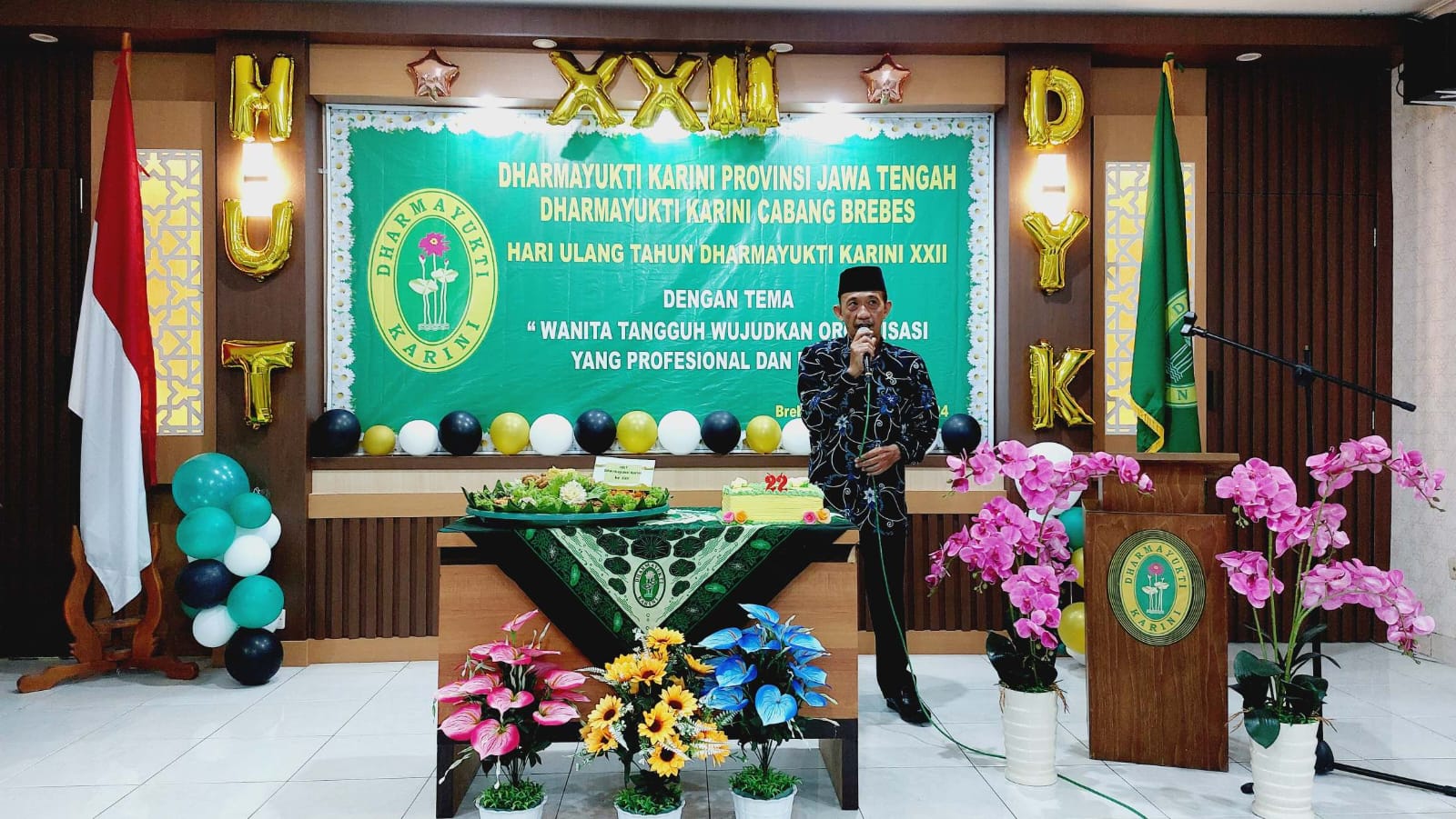 HUT DYK XXII 9