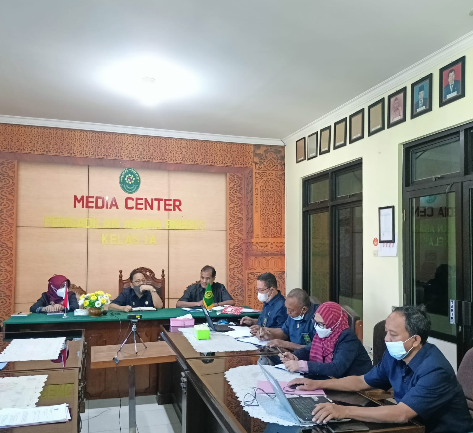 RAPAT TW1